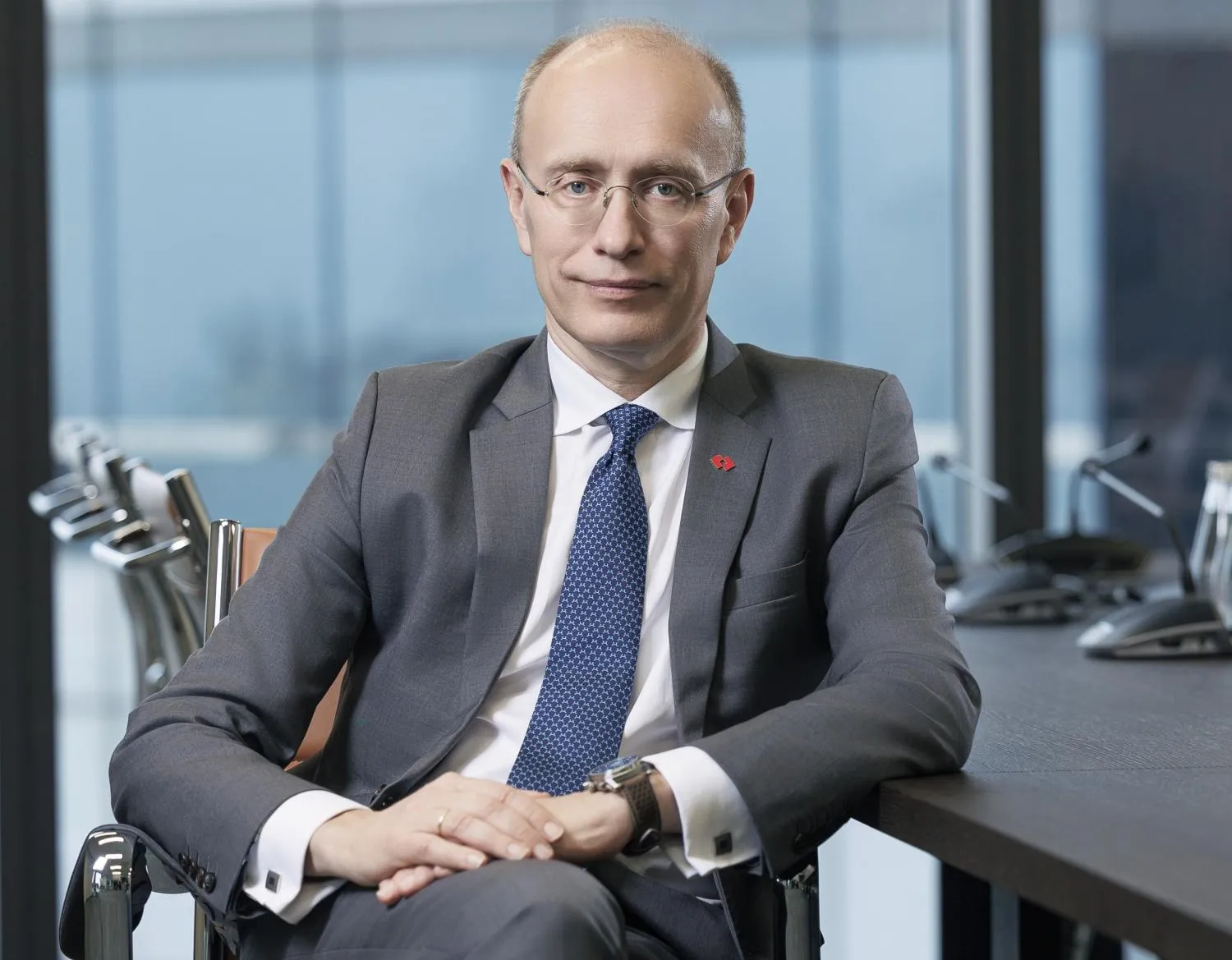CEO Techcombank: Biến động năng lượng toàn cầu không làm chệch hướng tăng trưởng của Việt Nam