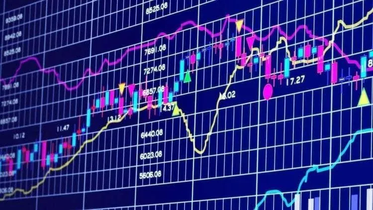 Nhận định thị trường chứng khoán ngày 27/7: Duy trì tỷ trọng trung bình, hạn chế mua đuổi