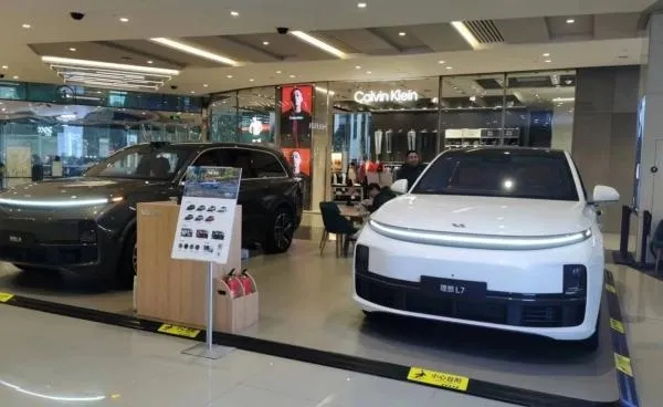 Thị trường xe điện tuần qua: Giá xe thuần điện toàn cầu lần đầu rẻ hơn xe hybrid