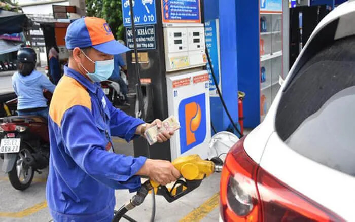 Giá xăng dầu hôm nay (12/8): Dầu thế giới tăng mạnh, nguồn cung tiếp tục chịu sức ép