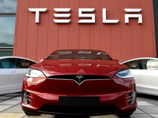 Tesla và 8 hãng xe triệu hồi 4,3 triệu phương tiện tại thị trường Trung Quốc