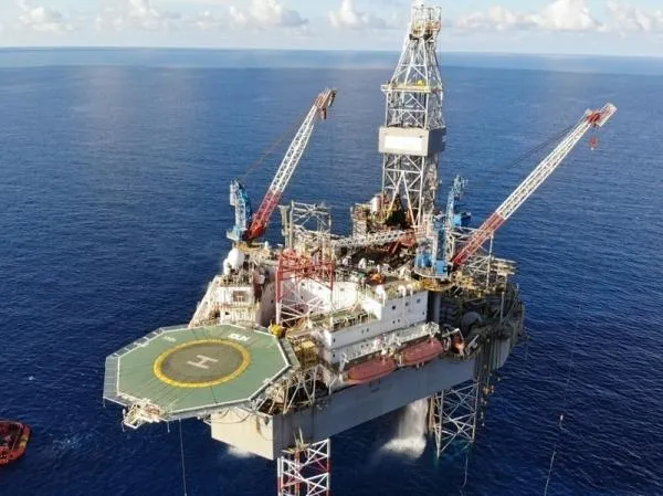 PV Drilling ký hợp đồng cung cấp giàn khoan cho PVEP-HCM