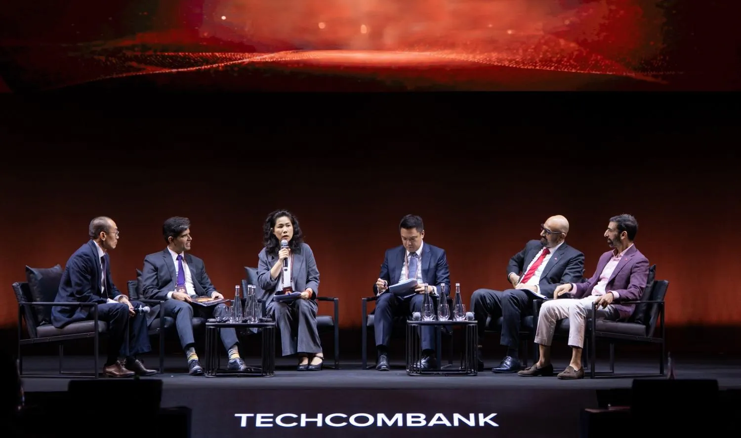 Techcombank Investment Summit 2026: Lời giải cho động lực phát triển vì sự phồn vinh của Việt Nam