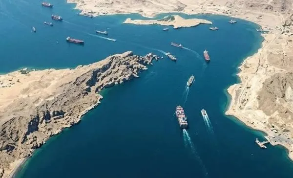 Dòng dầu qua Hormuz tăng mạnh, vì sao thị trường diesel vẫn thiếu hụt?