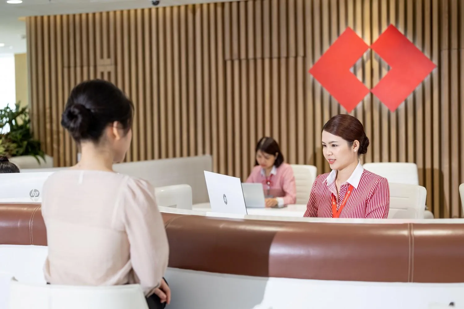 Techcombank thăng hạng tín nhiệm quốc tế, củng cố vị thế ngân hàng hàng đầu Việt Nam