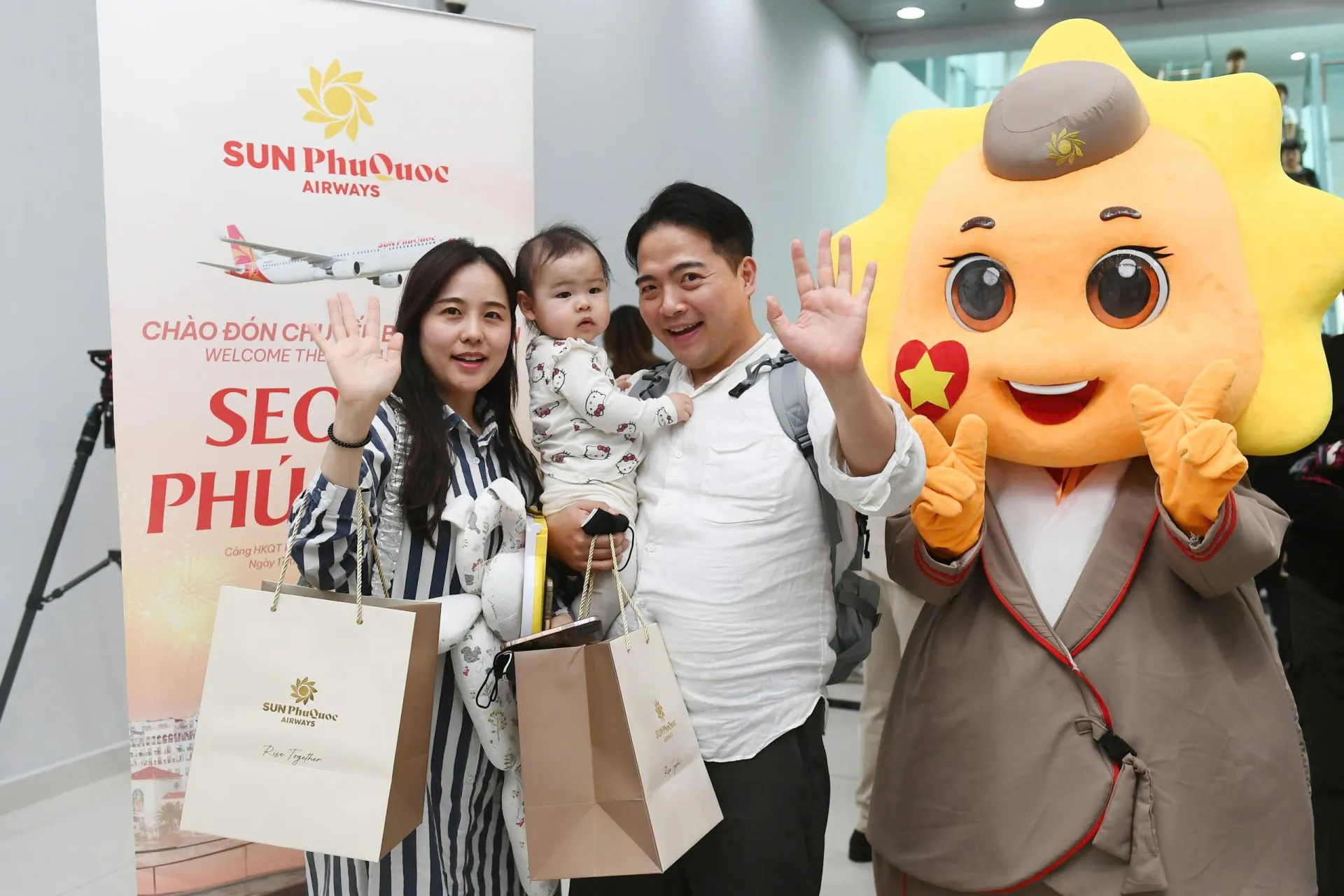 chao-mung-khach-seoul-tai