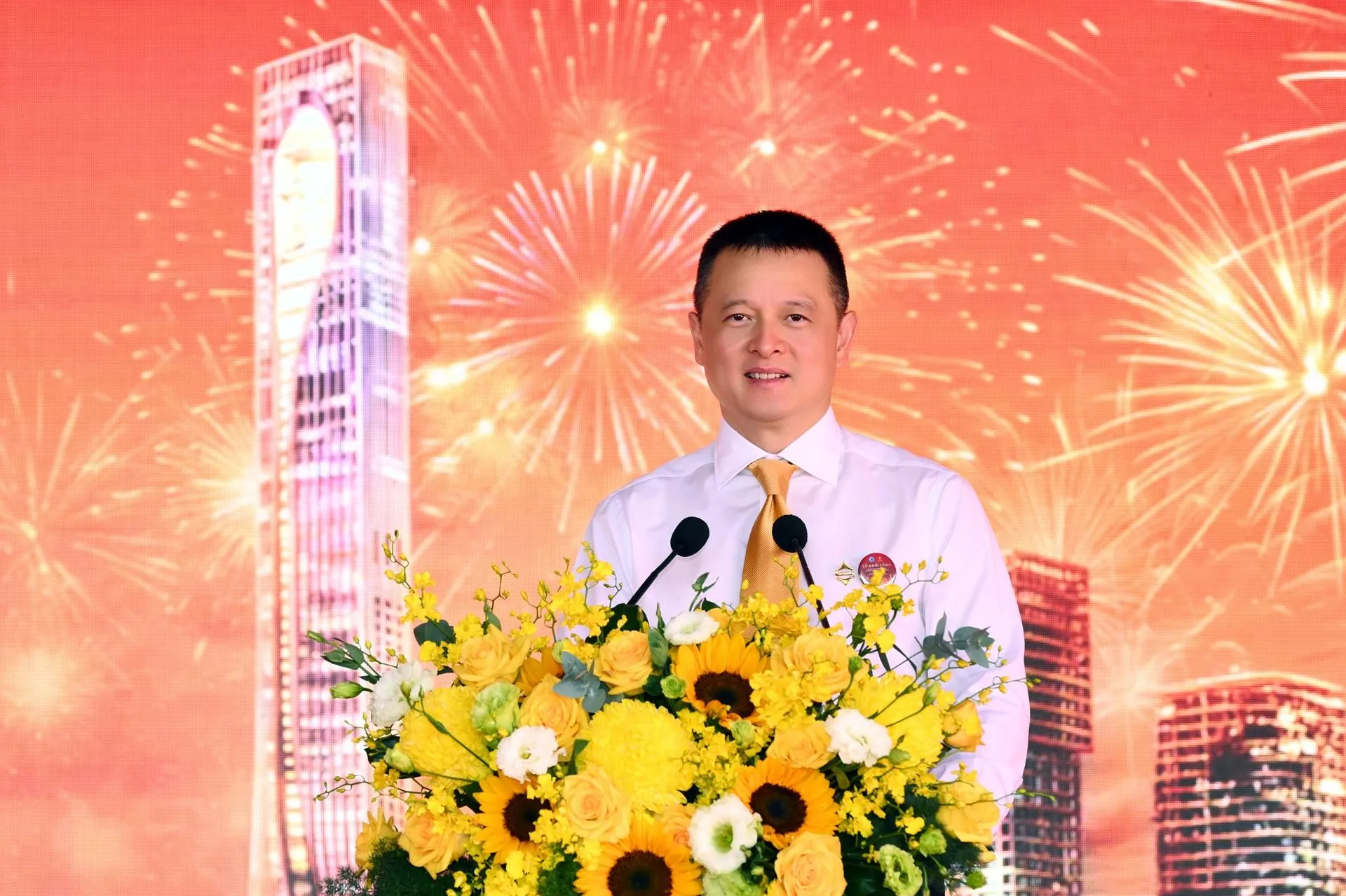 Bản sao của 4.phat-bieu-Sun Galaxy-Complex