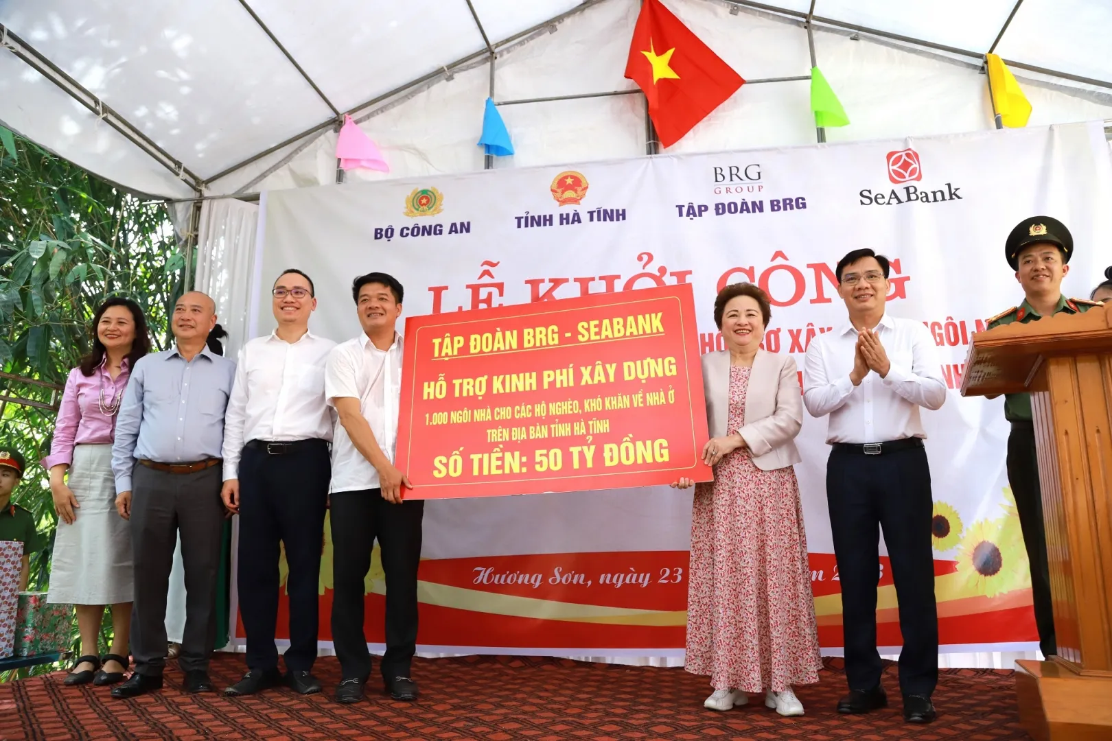 Tập đoàn BRG vinh dự nhận bằng khen của Bộ Công an trong phong trào Toàn dân Bảo vệ An ninh Tổ Quốc