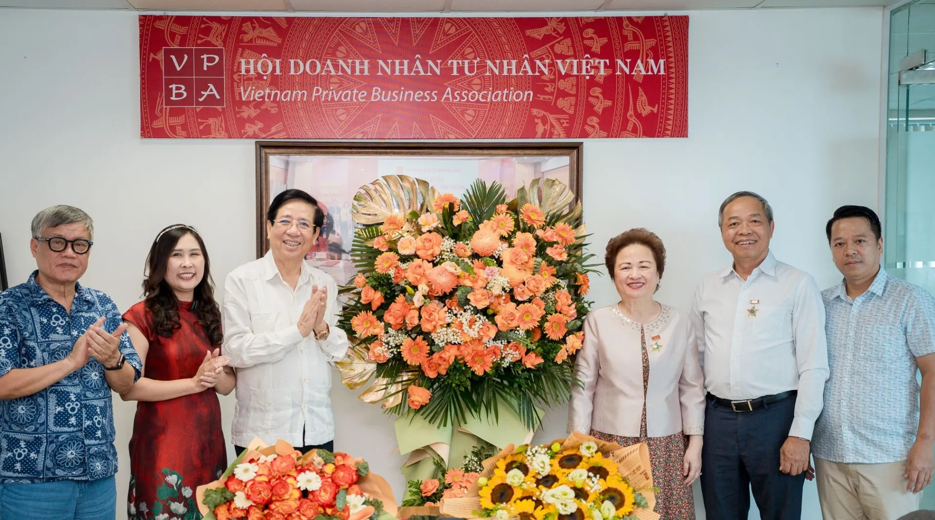 Madame Nguyễn Thị Nga được giao giữ chức Quyền Chủ tịch Hội Doanh nhân Tư nhân Việt Nam