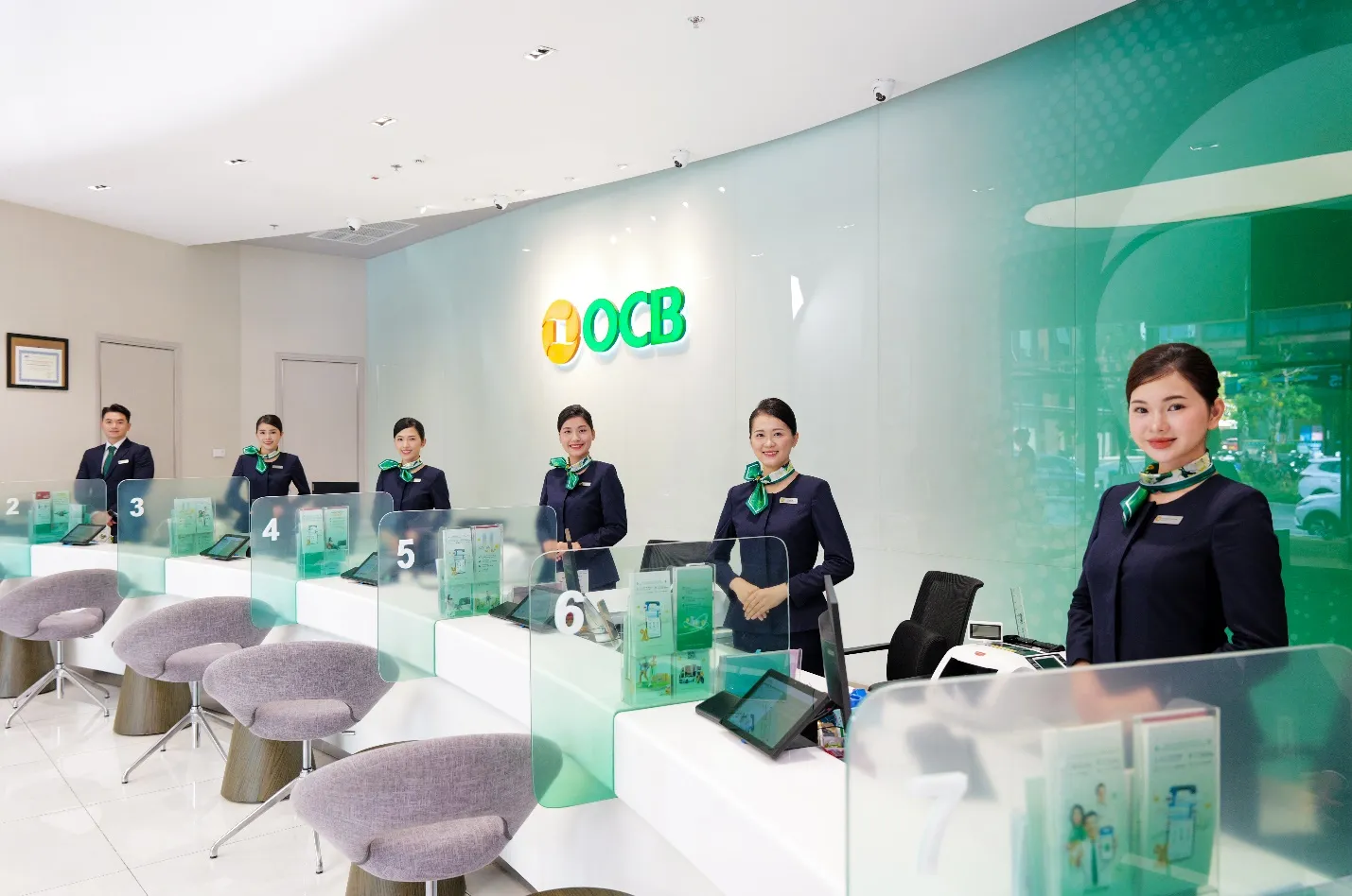 OCB ba năm liên tiếp thuộc nhóm ngân hàng đóng góp ngân sách nghìn tỷ