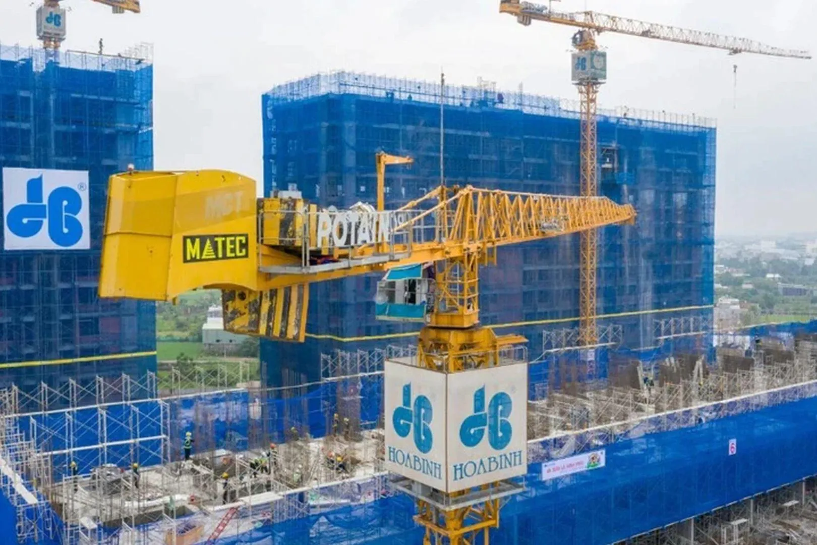 Xây dựng Hòa Bình (HBC): Thực hiện gần 33% kế hoạch doanh thu sau nửa năm, quy mô tài sản mở rộng