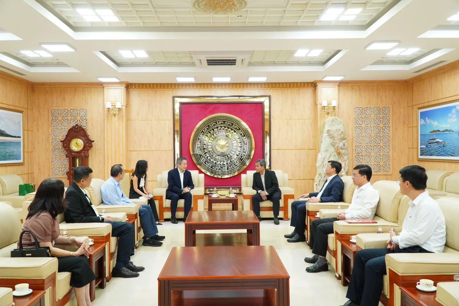 Quang cảnh buổi làm việc. Nguồn: Quangngai.gov.vn