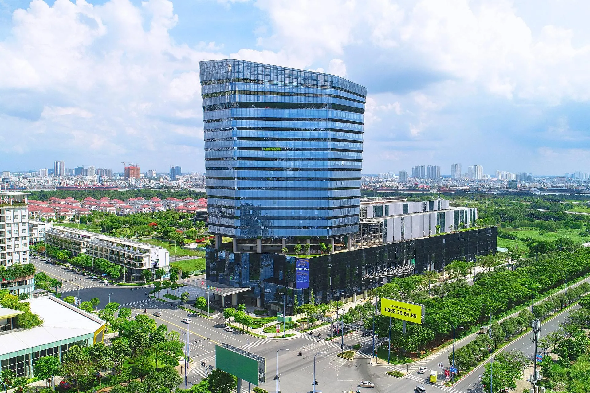 THISO Mall Sala, một trong các tổ hợp thương mại - dịch vụ thuộc hệ sinh thái THACO. Ảnh: THACO.